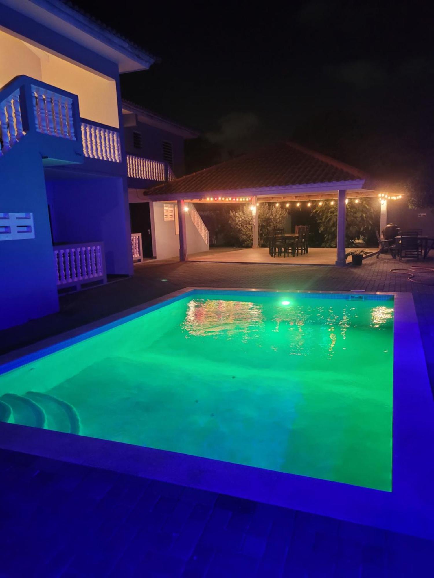 Cattleya Apartments Curacao Willemstad Bagian luar foto